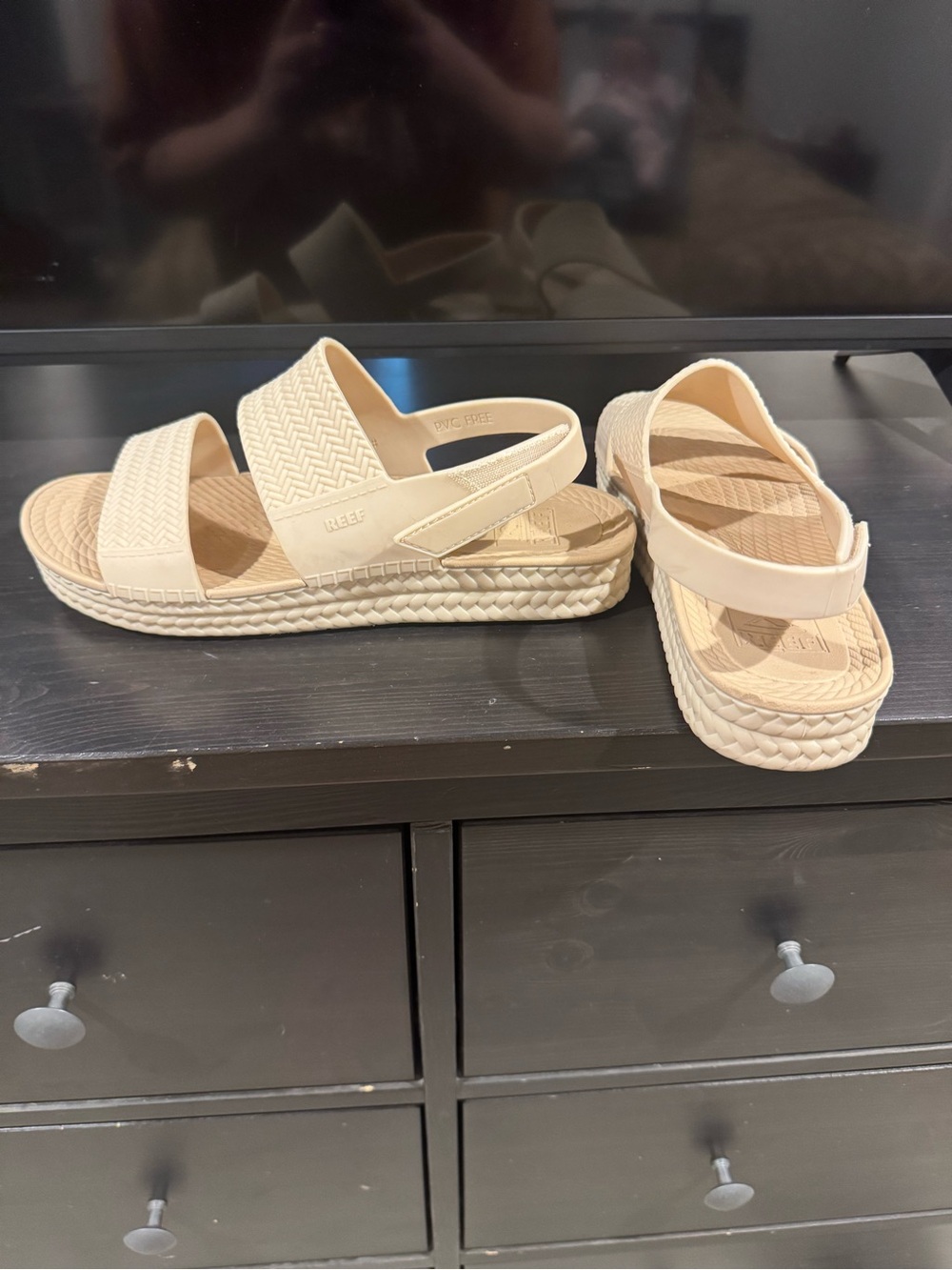 Reef Women’s Beige Braided Strap Sandal